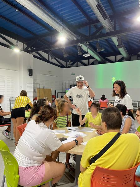 Dinamizador/a Juvenil – Centro Juvenil de Marines (Contrato indefinido)